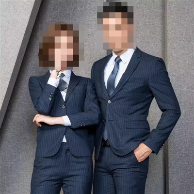 ชุดสูทธุรกิจของผู้ชาย